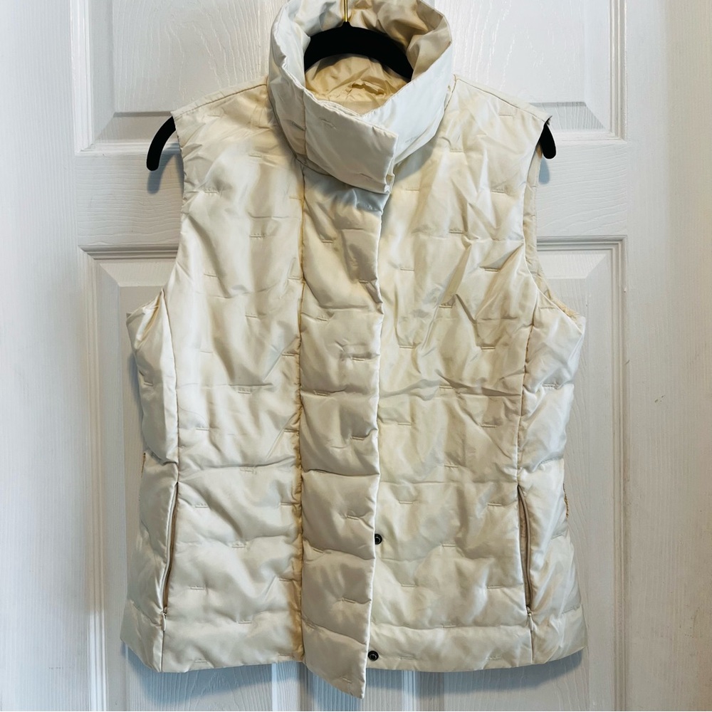 Talbots Ivory Quilted Down Vest Size Small